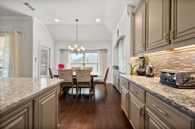 1105 Foxtail Drive, Mansfield, TX 76063