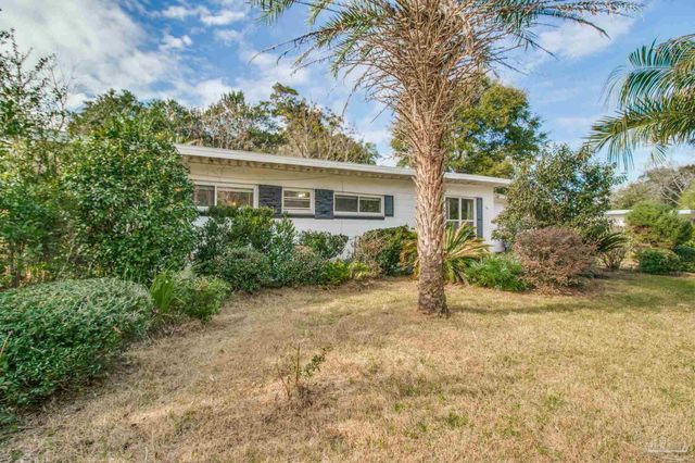 228 Topaz Ave, Pensacola, FL 32505