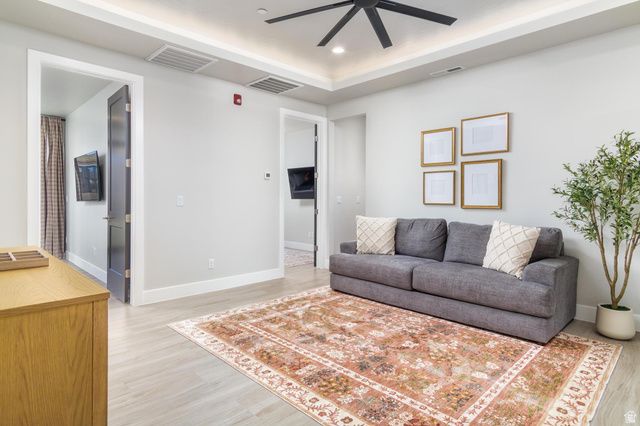 5222 W 2440 S, Hurricane, UT 84737
