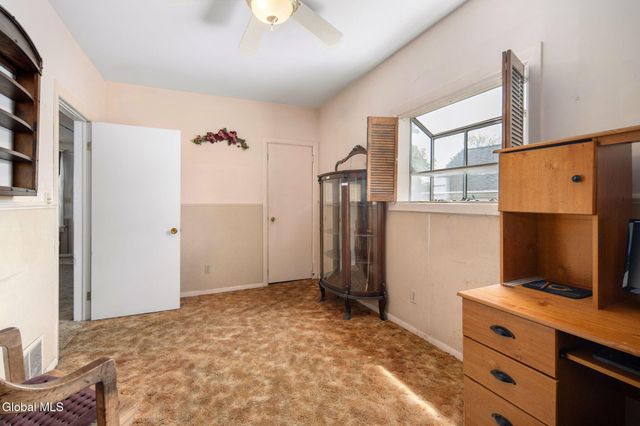 2021 Cedarlawn Avenue, Rotterdam, NY 12306