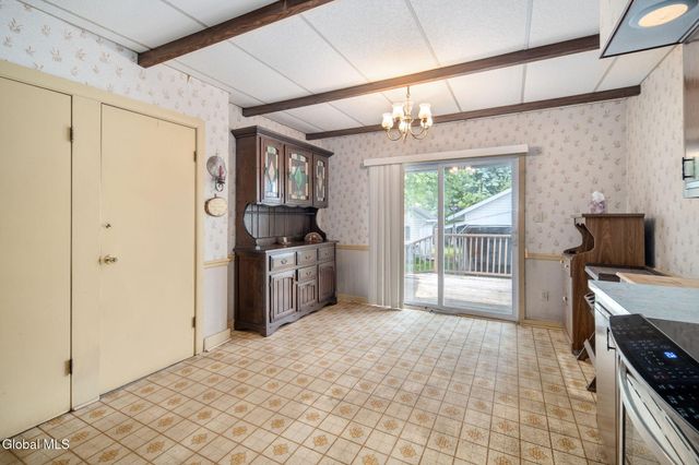 2021 Cedarlawn Avenue, Rotterdam, NY 12306