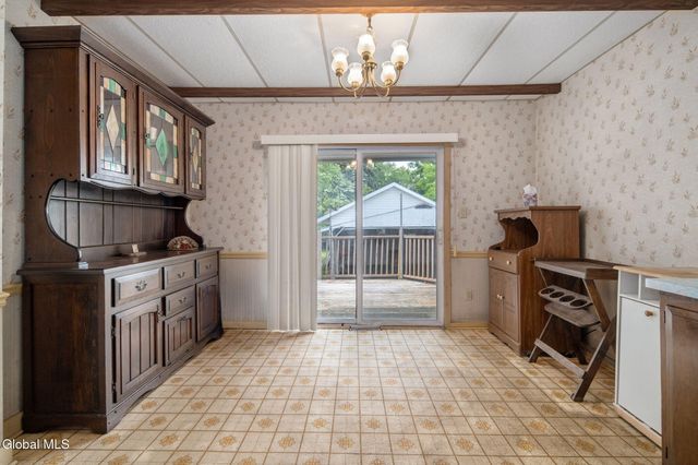 2021 Cedarlawn Avenue, Rotterdam, NY 12306