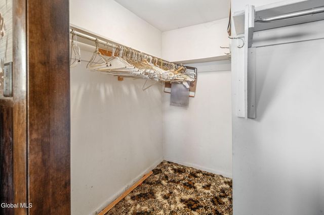 2021 Cedarlawn Avenue, Rotterdam, NY 12306