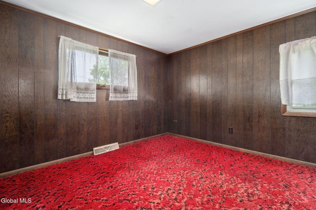 2021 Cedarlawn Avenue, Rotterdam, NY 12306