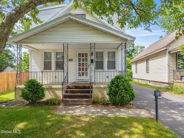 2021 Cedarlawn Avenue, Rotterdam, NY 12306