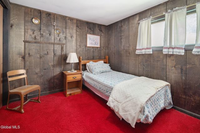 2021 Cedarlawn Avenue, Rotterdam, NY 12306