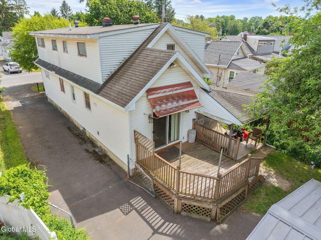 2021 Cedarlawn Avenue, Rotterdam, NY 12306