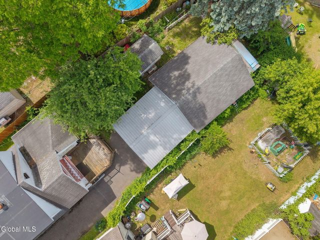 2021 Cedarlawn Avenue, Rotterdam, NY 12306