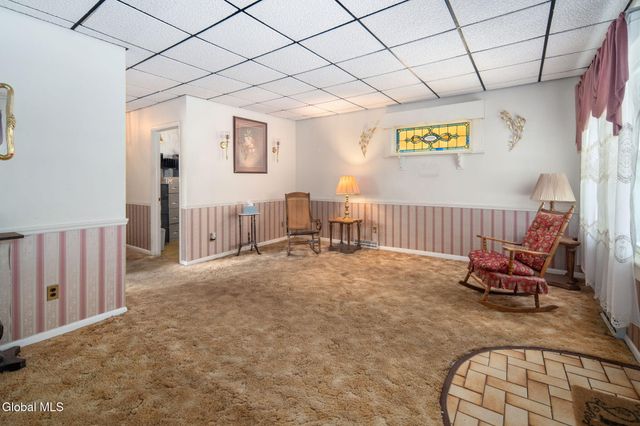 2021 Cedarlawn Avenue, Rotterdam, NY 12306