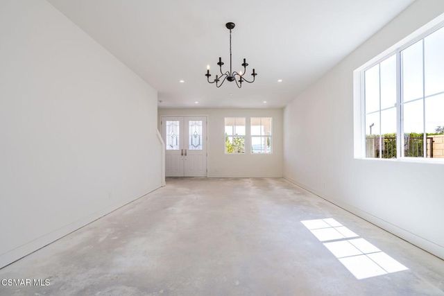 4687 Summit Avenue, Simi Valley, CA 93063