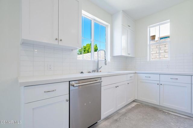 4687 Summit Avenue, Simi Valley, CA 93063