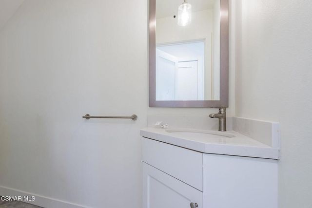 4687 Summit Avenue, Simi Valley, CA 93063