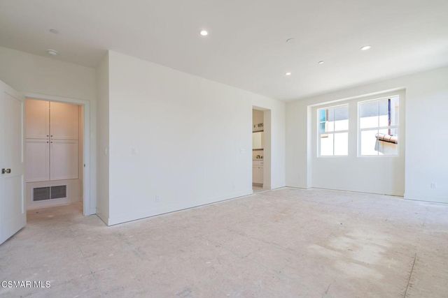 4687 Summit Avenue, Simi Valley, CA 93063