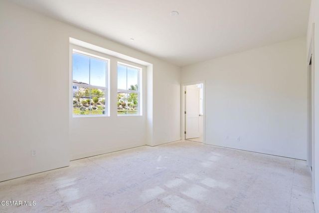 4687 Summit Avenue, Simi Valley, CA 93063
