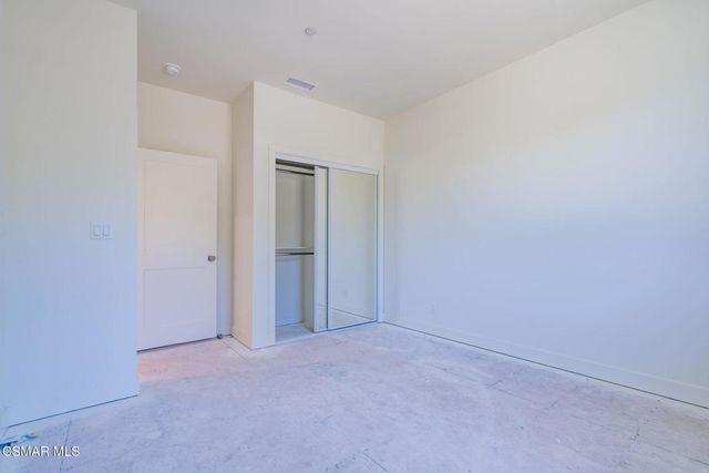 4687 Summit Avenue, Simi Valley, CA 93063