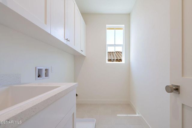 4687 Summit Avenue, Simi Valley, CA 93063