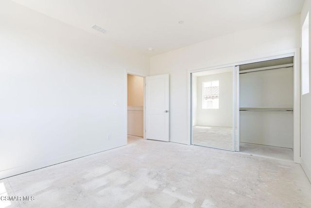 4687 Summit Avenue, Simi Valley, CA 93063