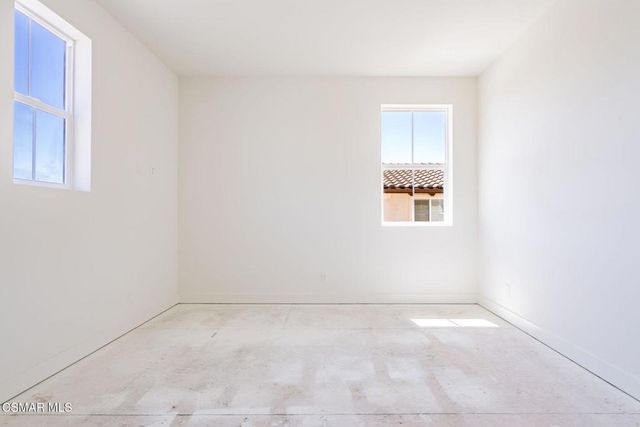 4687 Summit Avenue, Simi Valley, CA 93063