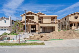 4687 Summit Avenue, Simi Valley, CA 93063