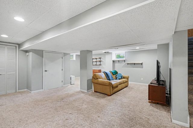 5908 12th Avenue S, Minneapolis, MN 55417