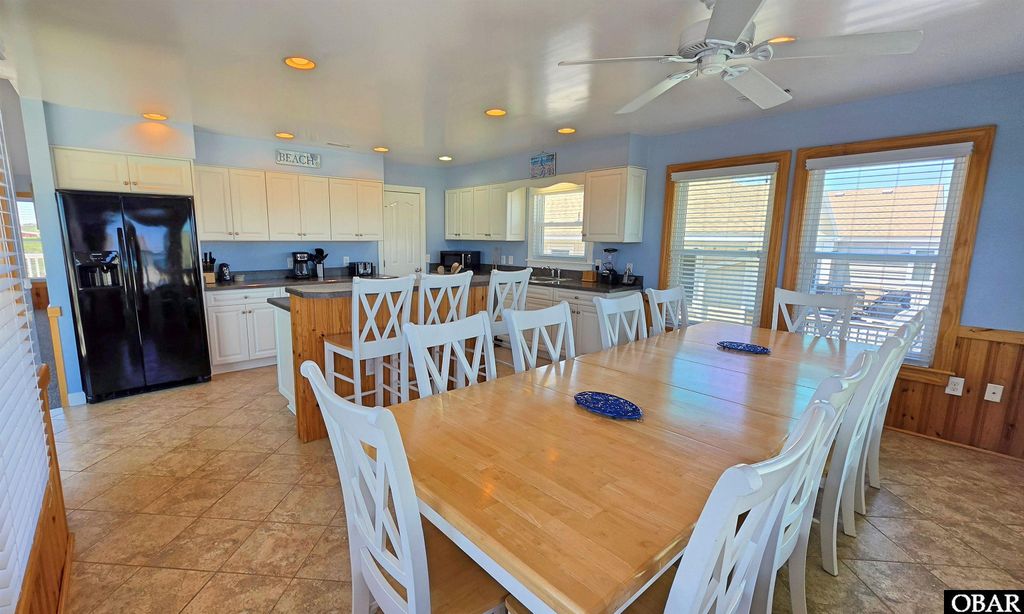 Image 15 of property listing at 1313 S Memorial Boulevard Lot 10, Kill Devil Hills, NC 27948