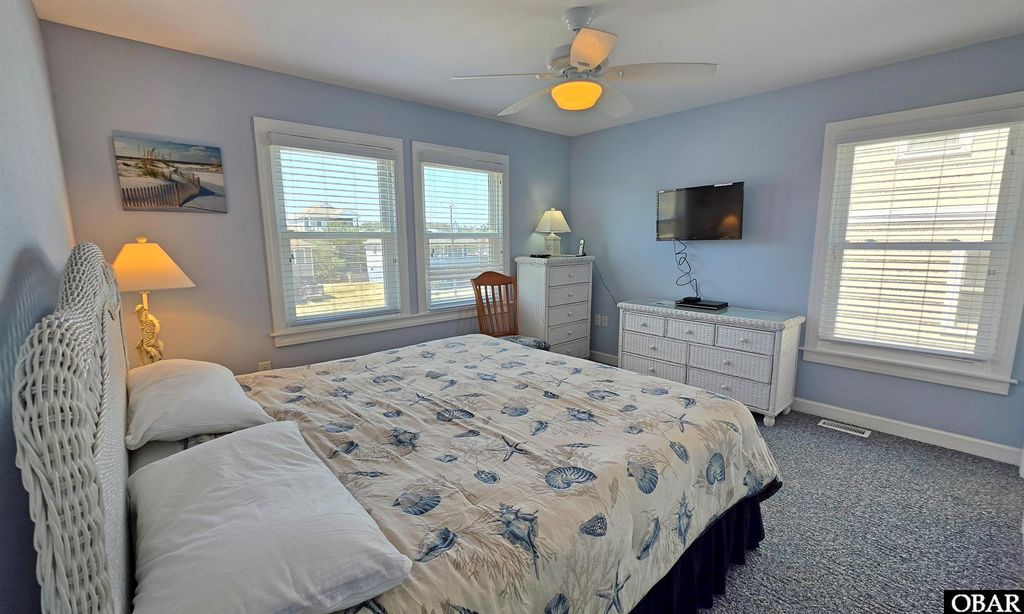 Image 30 of property listing at 1313 S Memorial Boulevard Lot 10, Kill Devil Hills, NC 27948