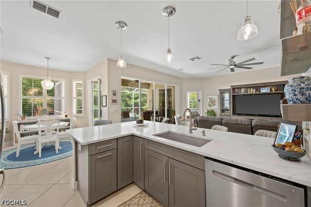 12929 Dresden CT, Fort Myers, FL 33912