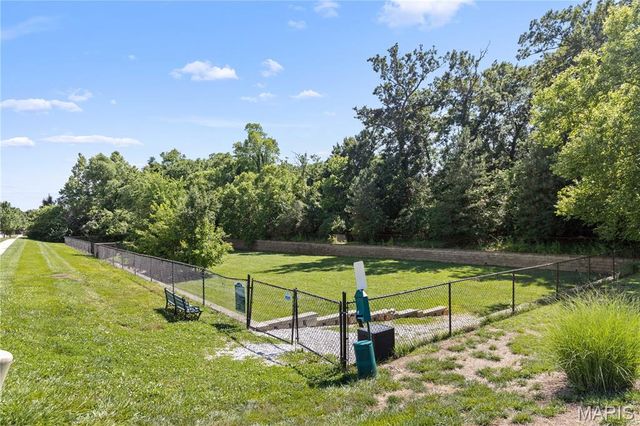 7100 Spring Creek Lane, O'fallon, MO 63368