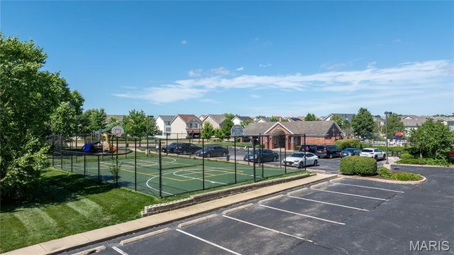 7100 Spring Creek Lane, O'fallon, MO 63368