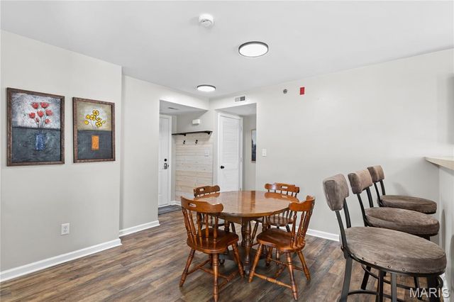 7100 Spring Creek Lane, O'fallon, MO 63368