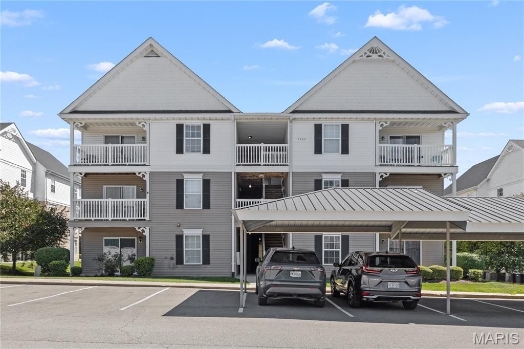 7100 Spring Creek Lane, O'fallon, MO 63368