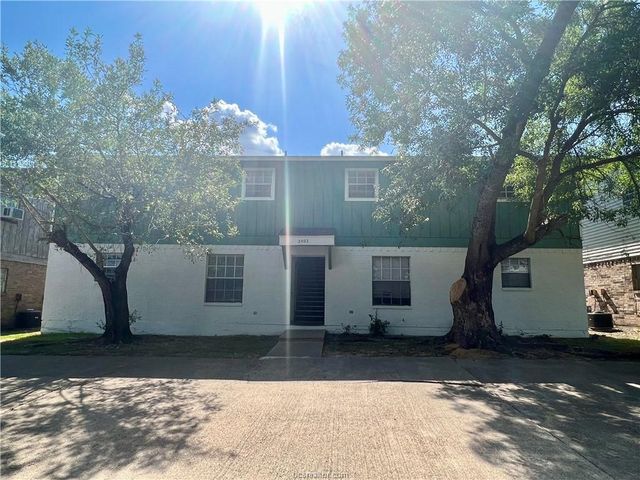 2402 Jaguar Drive B, Bryan, TX 77807