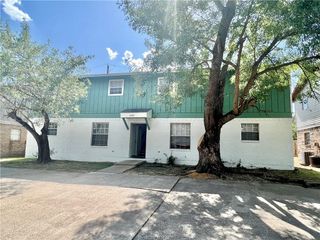 2402 Jaguar Drive B, Bryan, TX 77807