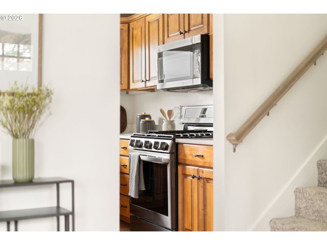 11731 LONGSTANDING Ct, Oregon City, OR 97045