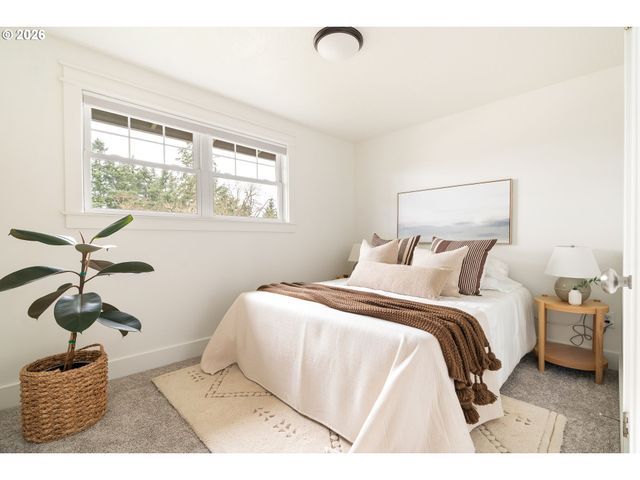 11731 LONGSTANDING Ct, Oregon City, OR 97045