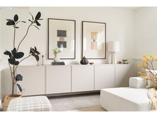 11731 LONGSTANDING Ct, Oregon City, OR 97045