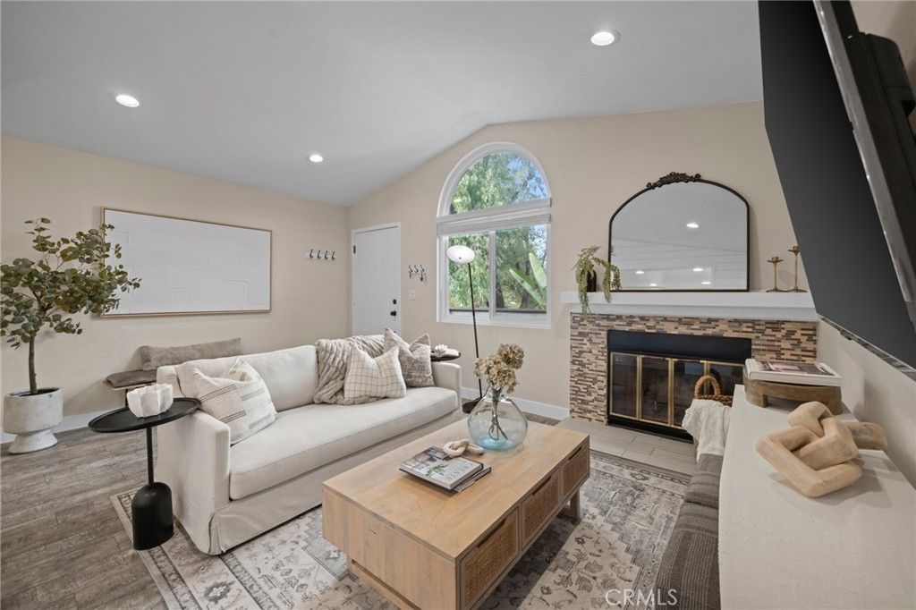 7 Rosa, Rancho Santa Margarita, CA 92688 — photo 2