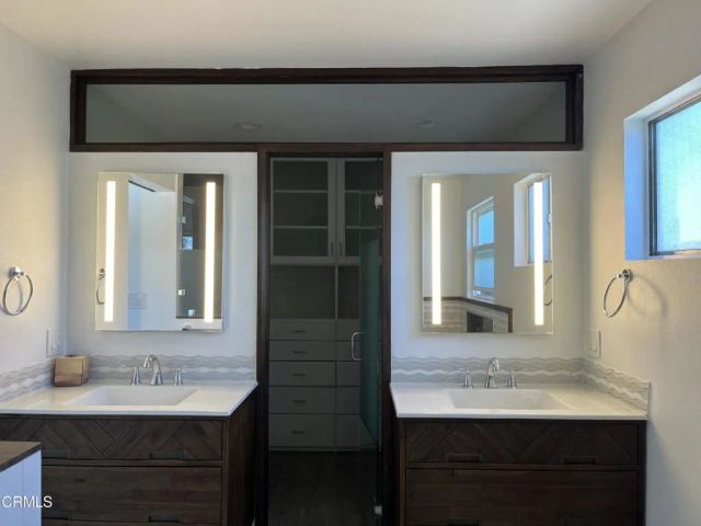 2827 Pierpont Boulevard, Ventura, CA 93001