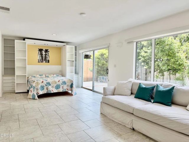 2827 Pierpont Boulevard, Ventura, CA 93001