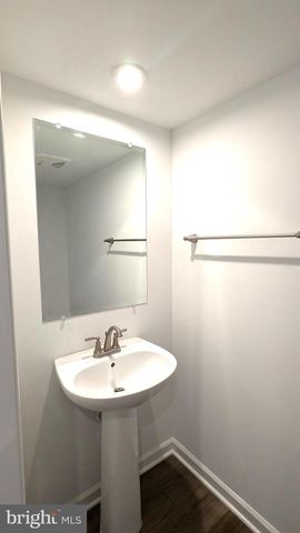 27 TOWTON PL, Charles Town, WV 25414