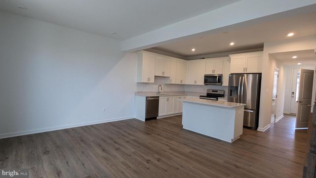 27 TOWTON PL, Charles Town, WV 25414
