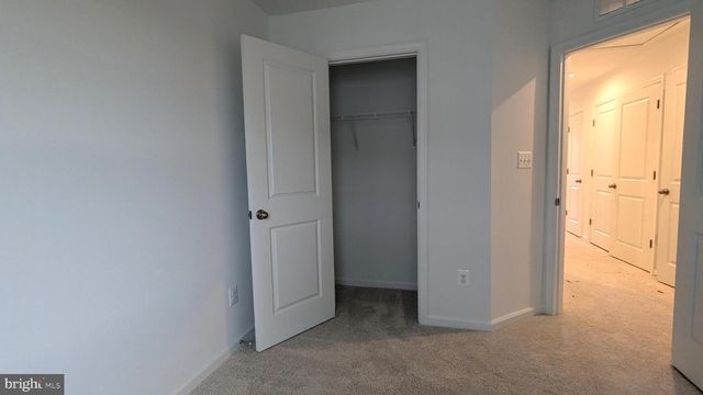 27 TOWTON PL, Charles Town, WV 25414