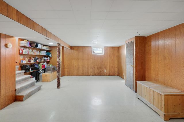 9131 12th Avenue S, Bloomington, MN 55425