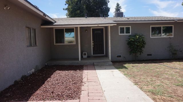 13015 Gregory Avenue, Tulare, CA 93274