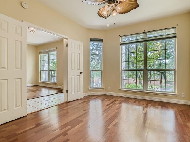 11918 Loomis DR, Austin, TX 78738