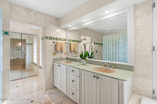 704 Malibu Lane, Indialantic, FL 32903