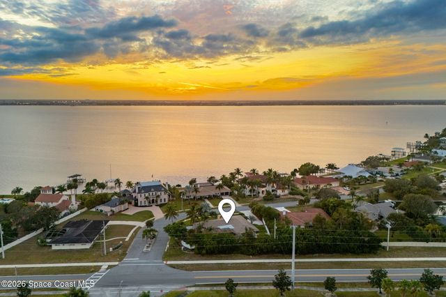 704 Malibu Lane, Indialantic, FL 32903