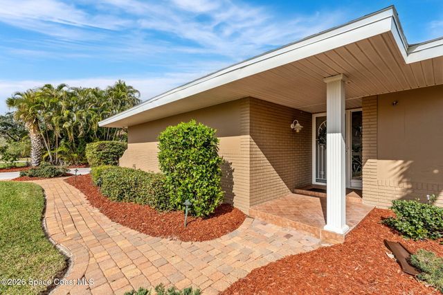 704 Malibu Lane, Indialantic, FL 32903