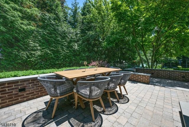 10 Cedar St, Bernards Twp., NJ 07920