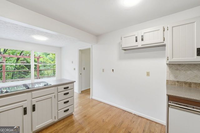 600 Meuse Way, Johns Creek, GA 30022